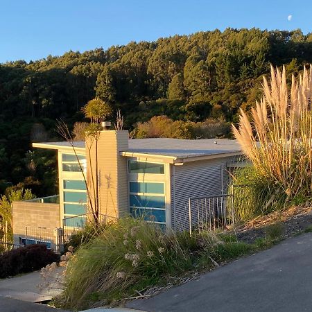 Love Akaroa Retreat Экстерьер фото