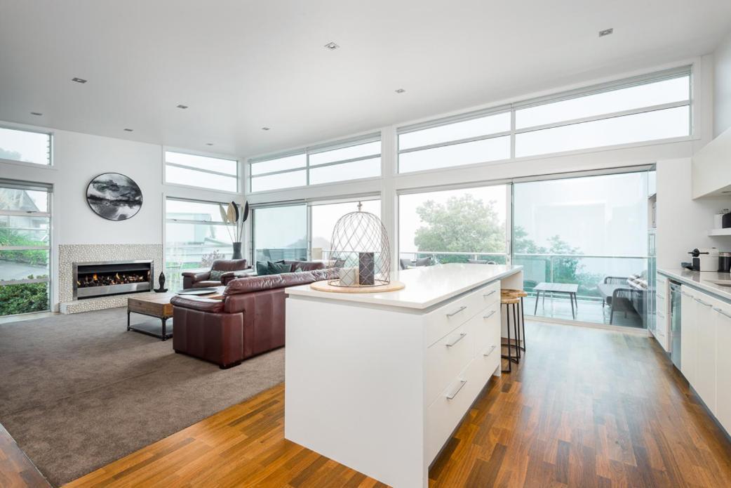 Love Akaroa Retreat Экстерьер фото